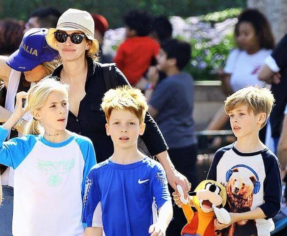 Henry Daniel Moder with his siblings and celebrity mother Julia